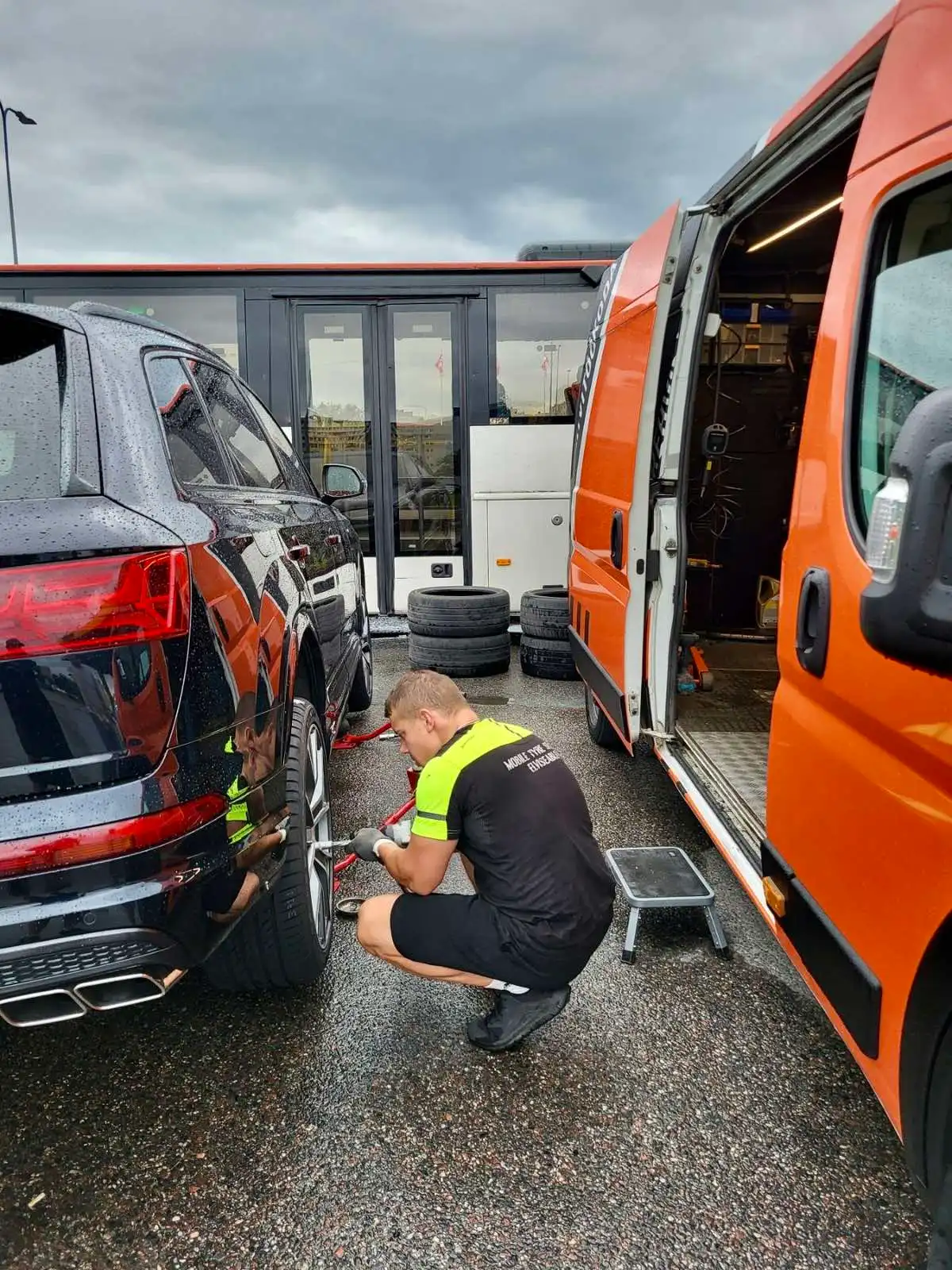 Rehvivahetus Tire repair Tyre repair Шиномонтаж